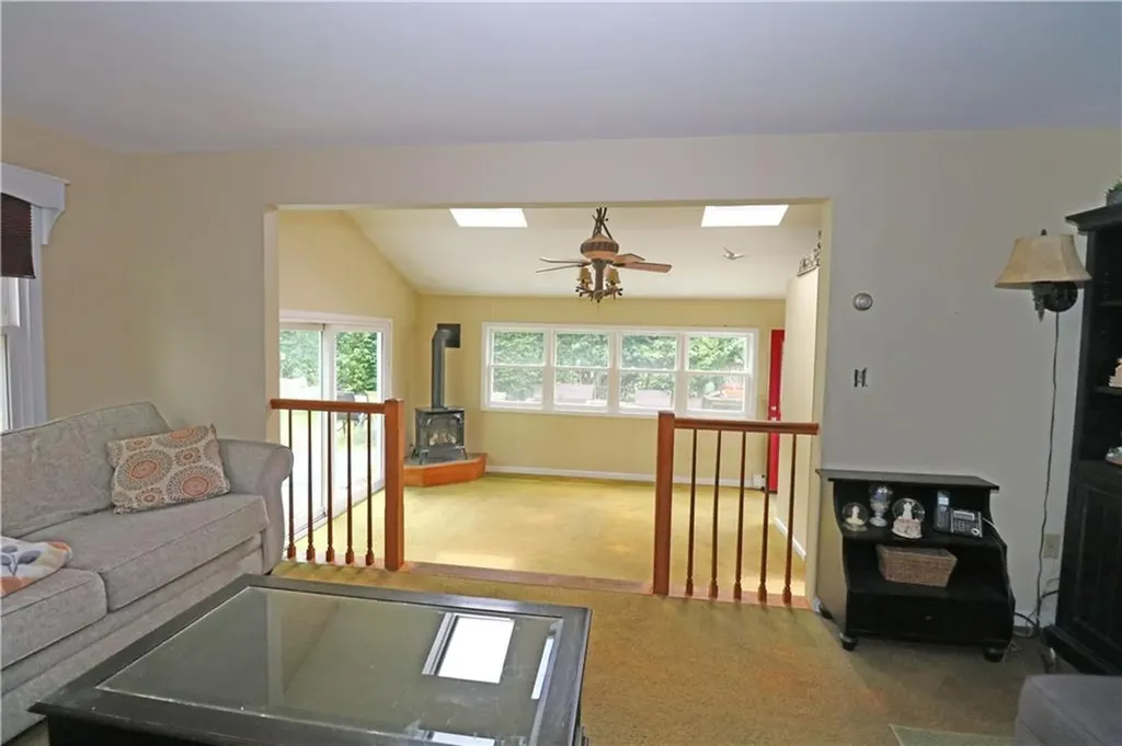 23 Sherman Lane Middletown RI 02842