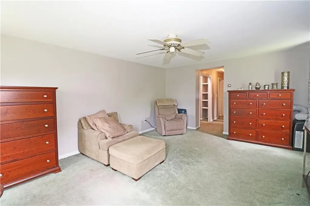 23 Sherman Lane Middletown RI 02842