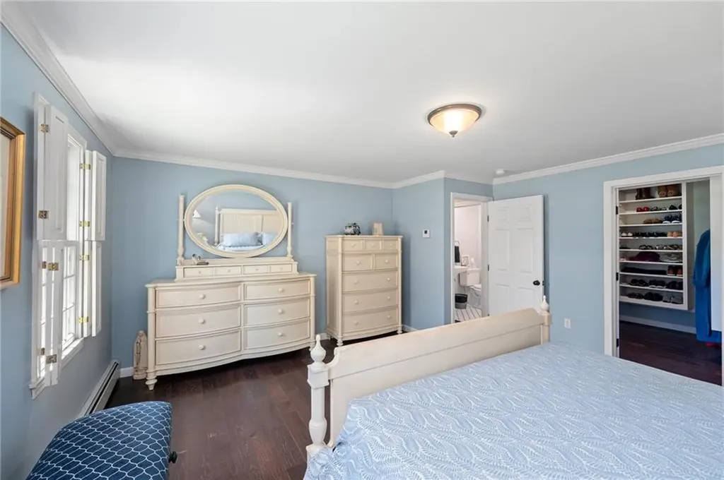 31 Peaceful Way Tiverton RI 02878