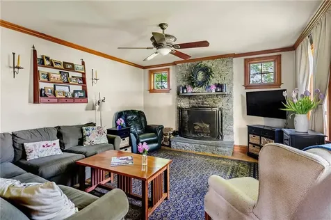 201 Paradise Avenue Middletown RI 02842