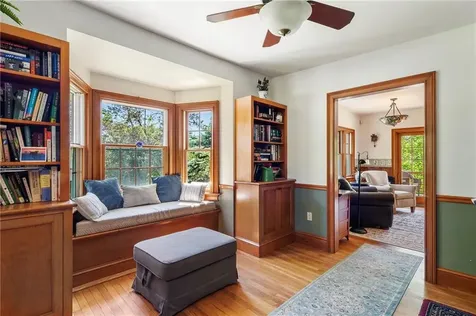 201 Paradise Avenue Middletown RI 02842