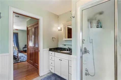 201 Paradise Avenue Middletown RI 02842