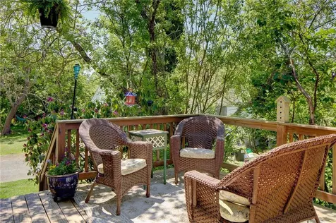 201 Paradise Avenue Middletown RI 02842