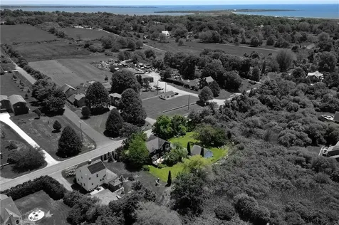 201 Paradise Avenue Middletown RI 02842