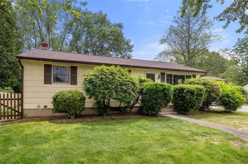 19 Cindy Lane Coventry RI 02816