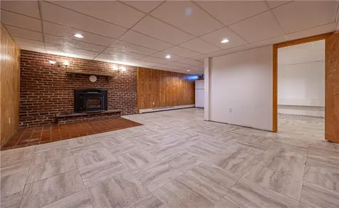 728 Chestnut Hill Road Glocester RI 02814