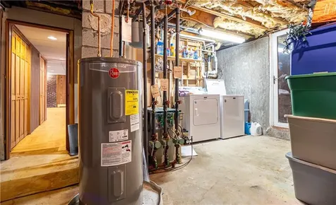 728 Chestnut Hill Road Glocester RI 02814