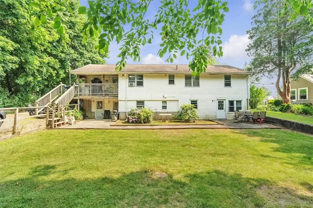 522 Child Street Warren RI 02885