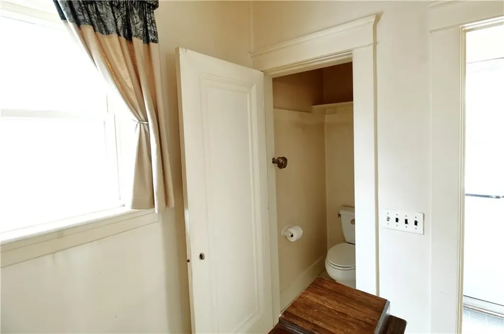 53 Dexterdale Road Providence RI 02906