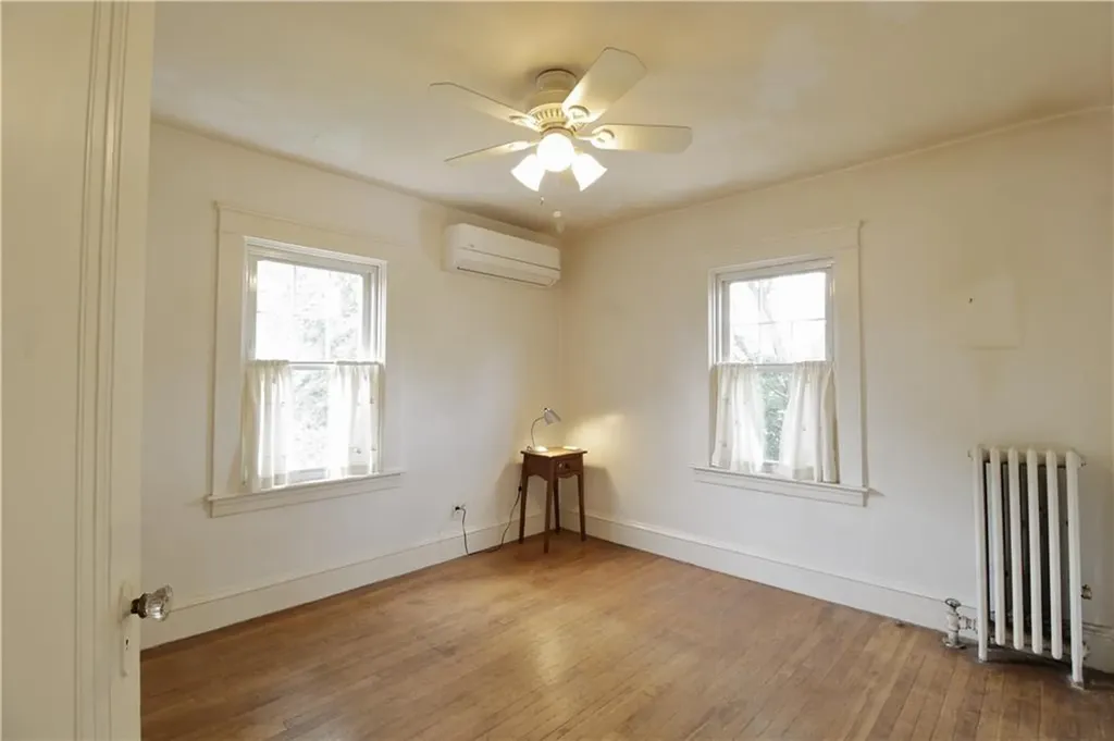 53 Dexterdale Road Providence RI 02906