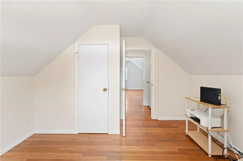 59 Massachusetts Avenue Warwick RI 02888