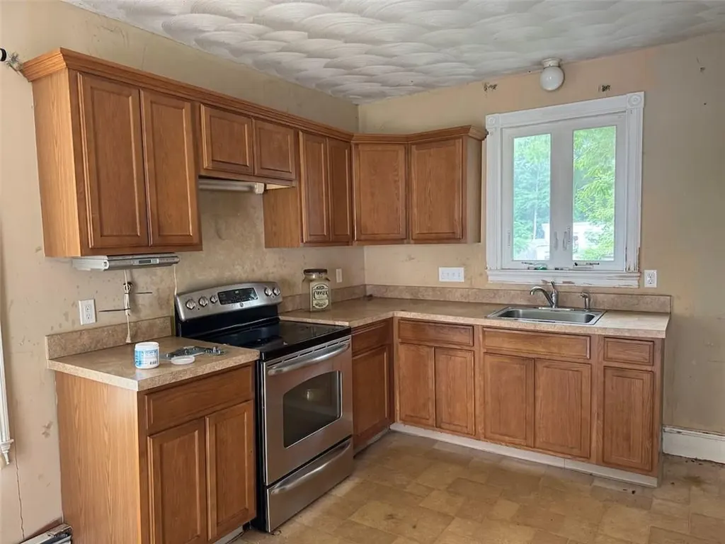 37 Angell Street Johnston RI 02919