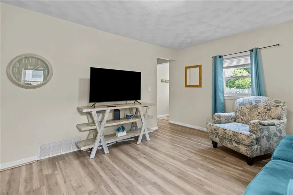 54 Hazard Avenue Warwick RI 02889