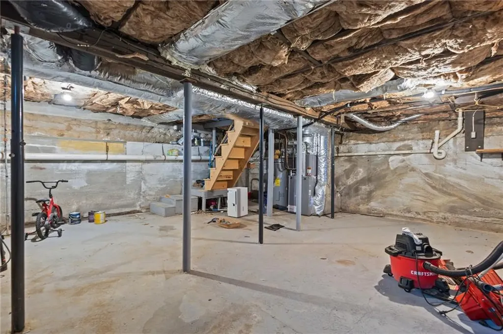 54 Hazard Avenue Warwick RI 02889