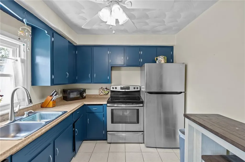54 Hazard Avenue Warwick RI 02889