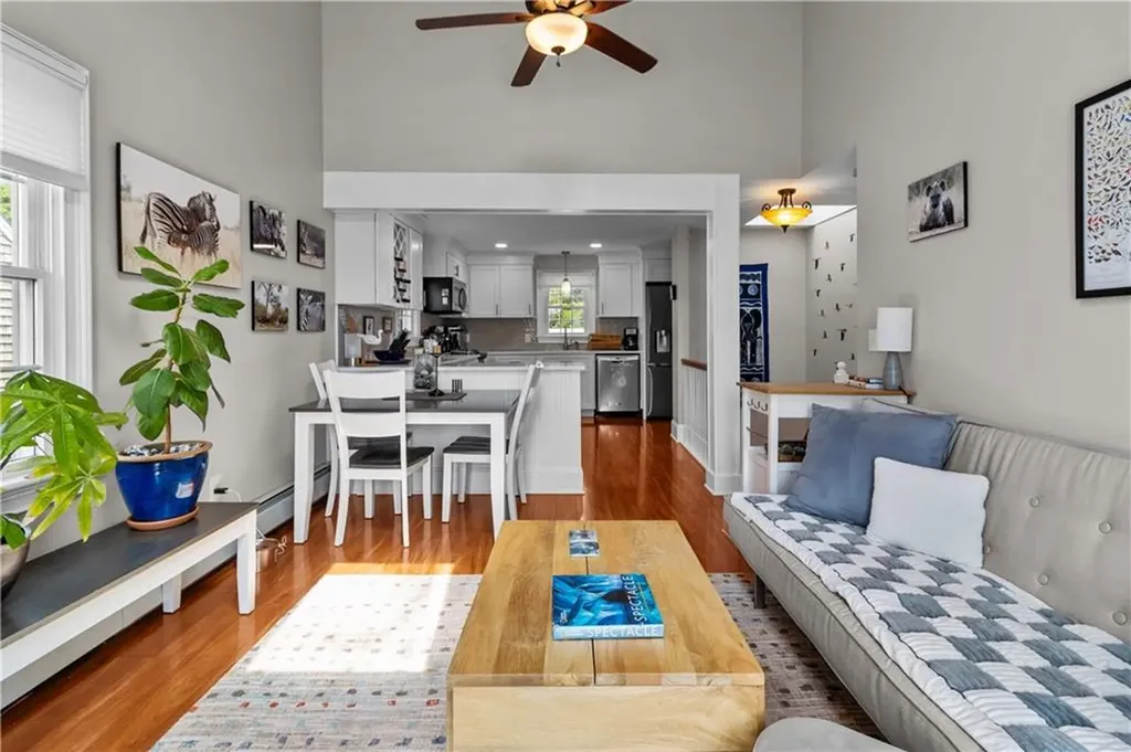 37 Brownell Street Warren RI 02885