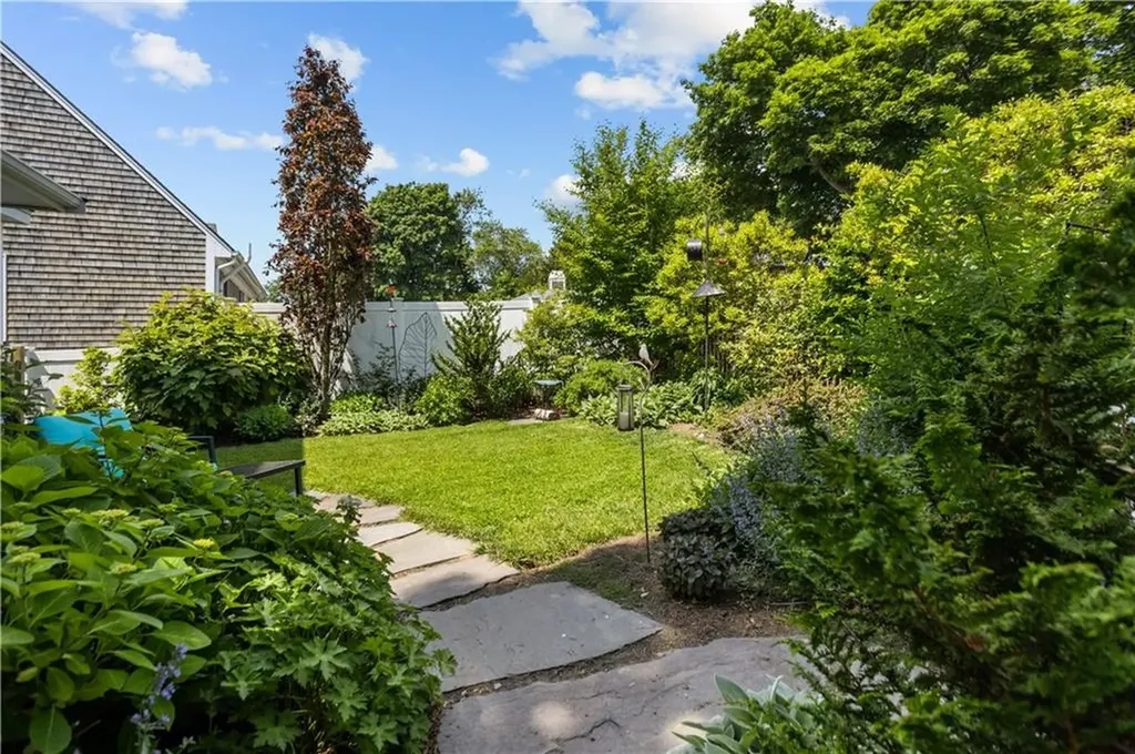 37 Brownell Street Warren RI 02885