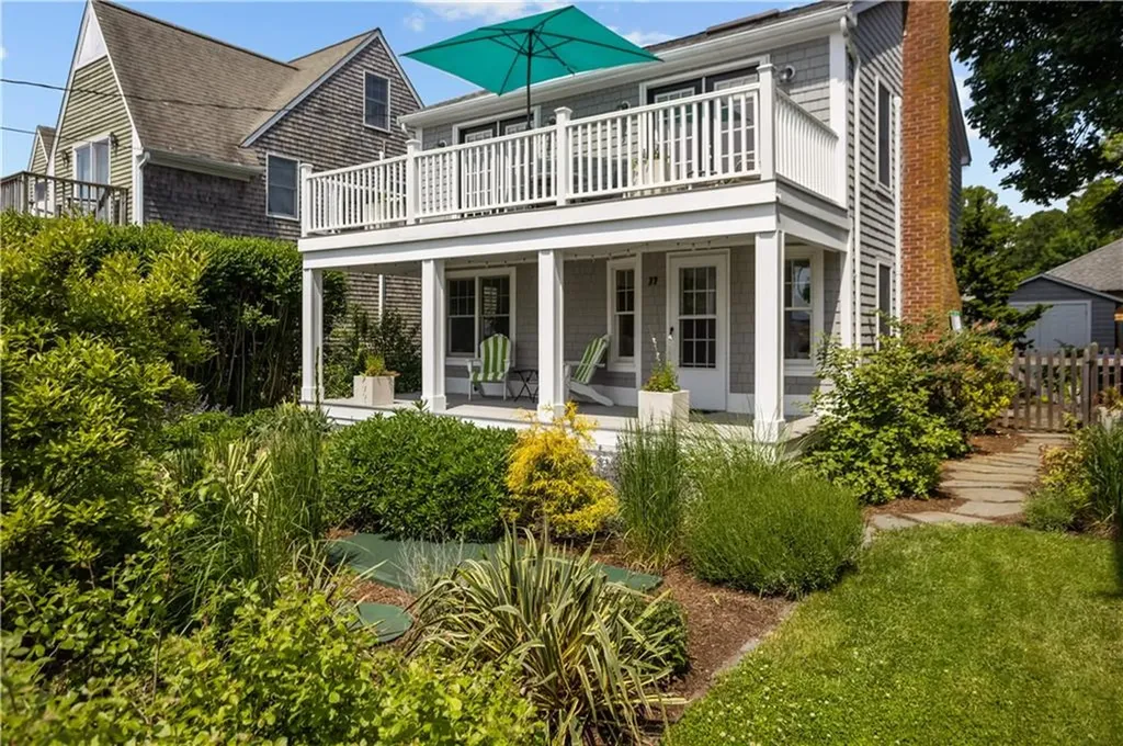 37 Brownell Street Warren RI 02885