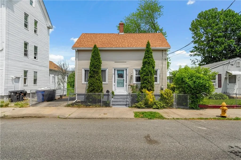 24 Kepler Street Pawtucket RI 02860