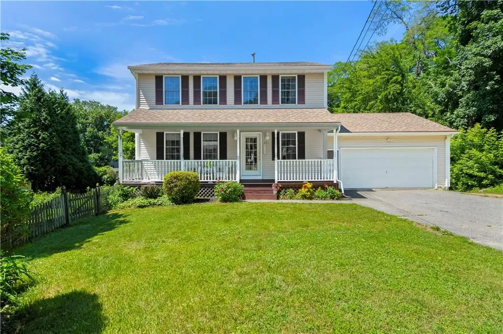 634 Prospect Street Woonsocket RI 02895