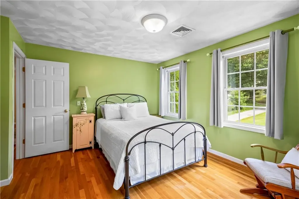 634 Prospect Street Woonsocket RI 02895