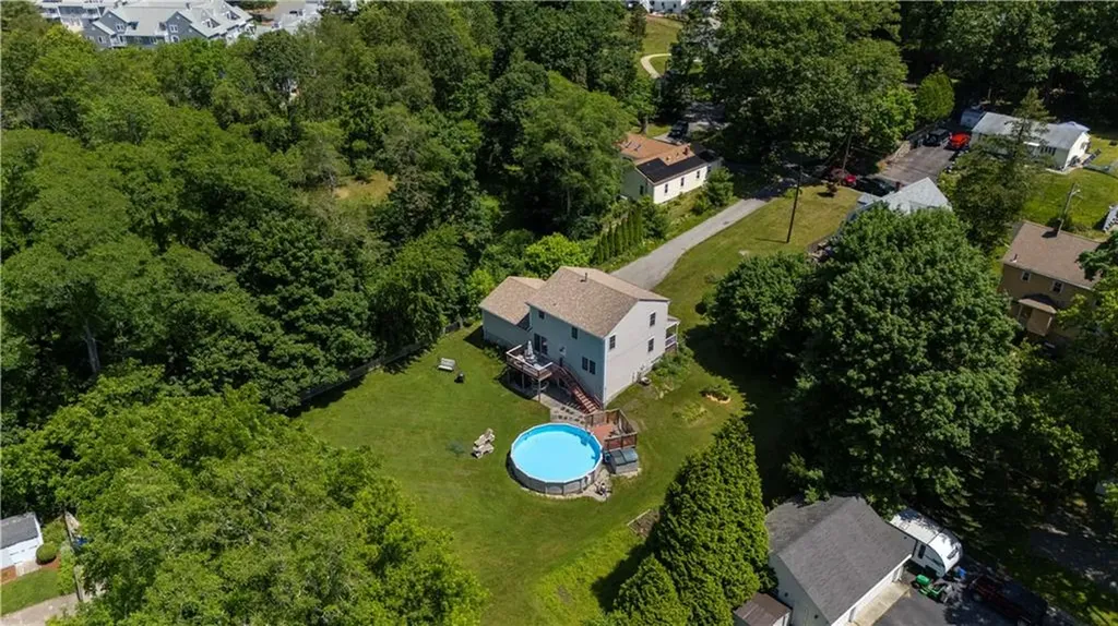 634 Prospect Street Woonsocket RI 02895