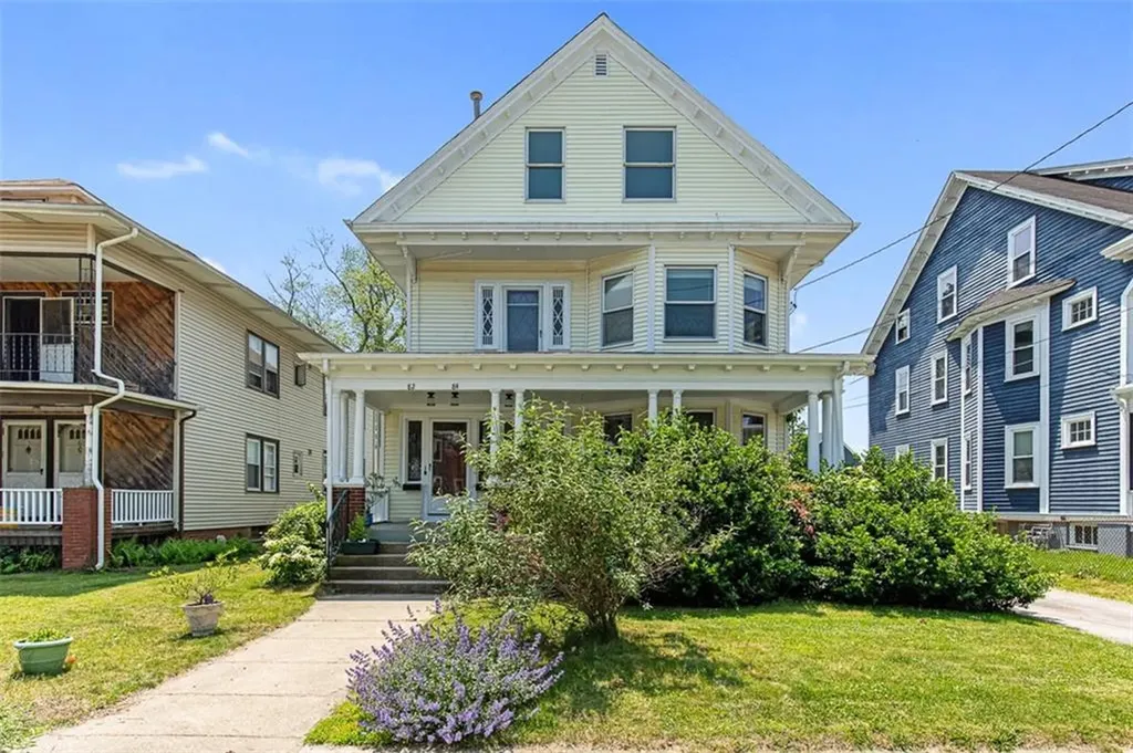 82 Wheeler Avenue Cranston RI 02905