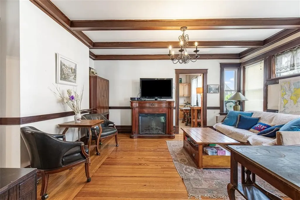 82 Wheeler Avenue Cranston RI 02905