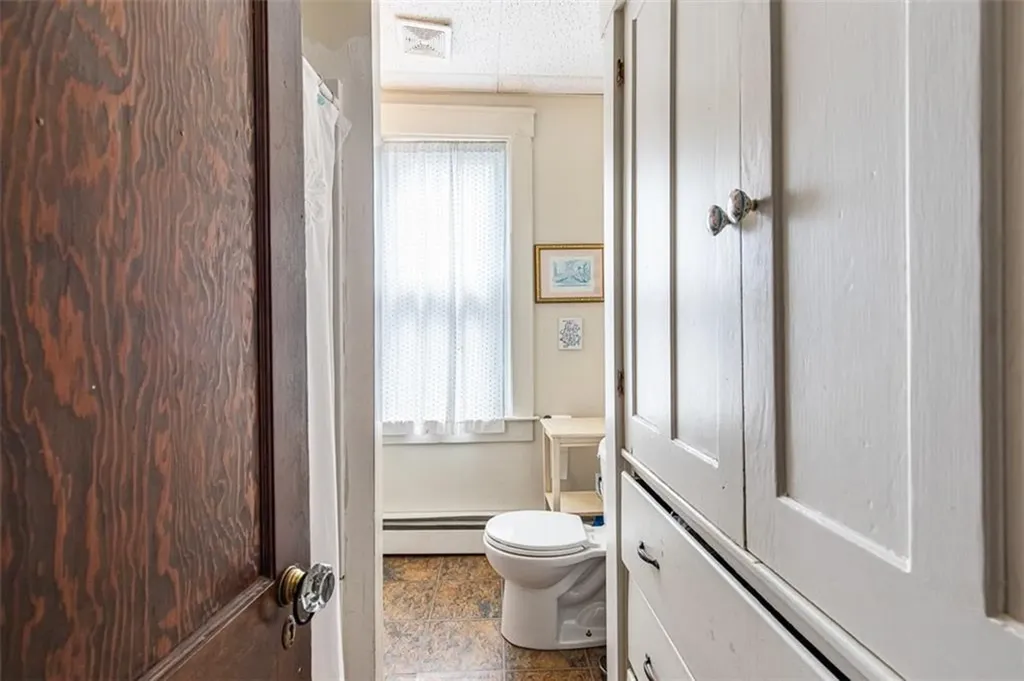82 Wheeler Avenue Cranston RI 02905