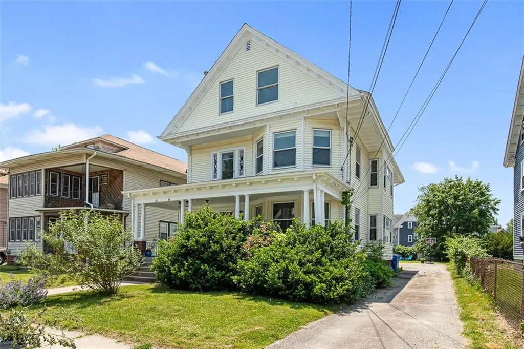 82 Wheeler Avenue Cranston RI 02905