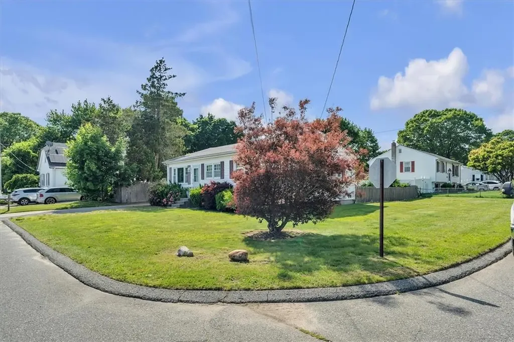 65 Ingalls Street Warwick RI 02889