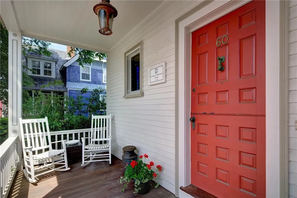 60 Division Street Newport RI 02840