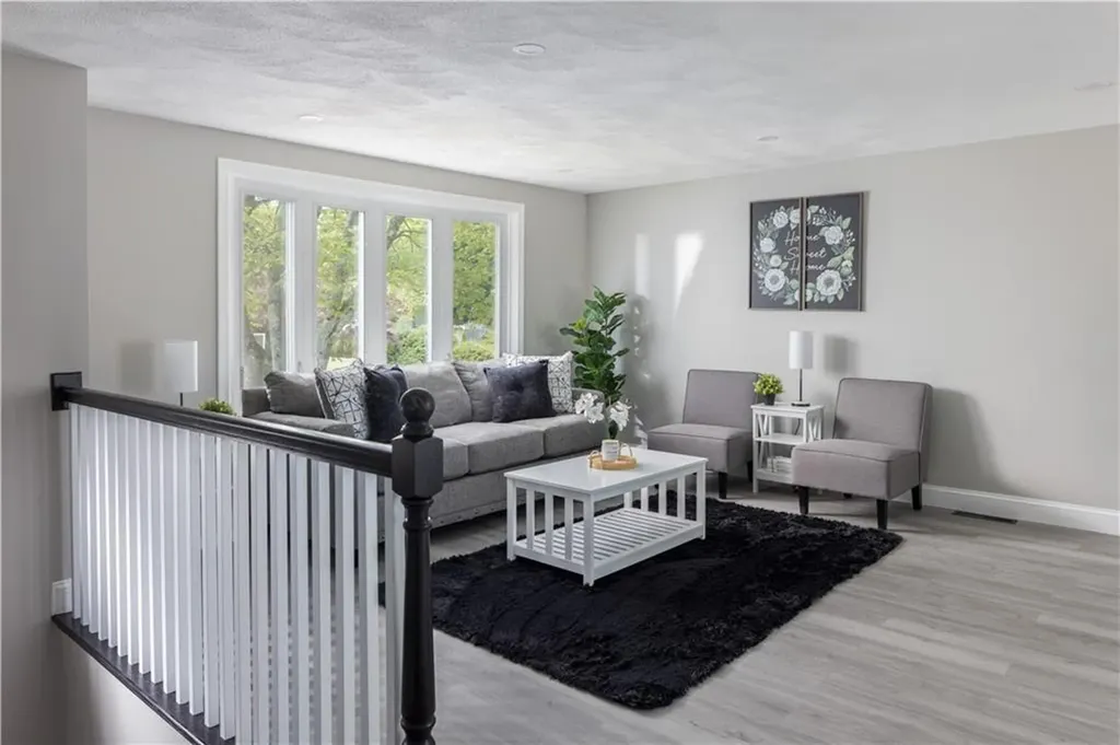 99 Scranton Avenue Warwick RI 02888