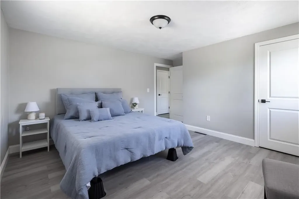 99 Scranton Avenue Warwick RI 02888