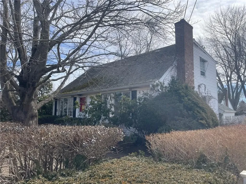 137 Bayview Avenue North Kingstown RI 02852