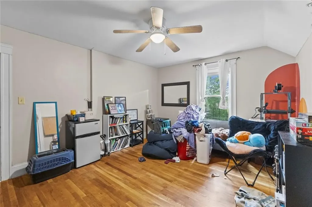 20 Cold Spring Place Woonsocket RI 02895