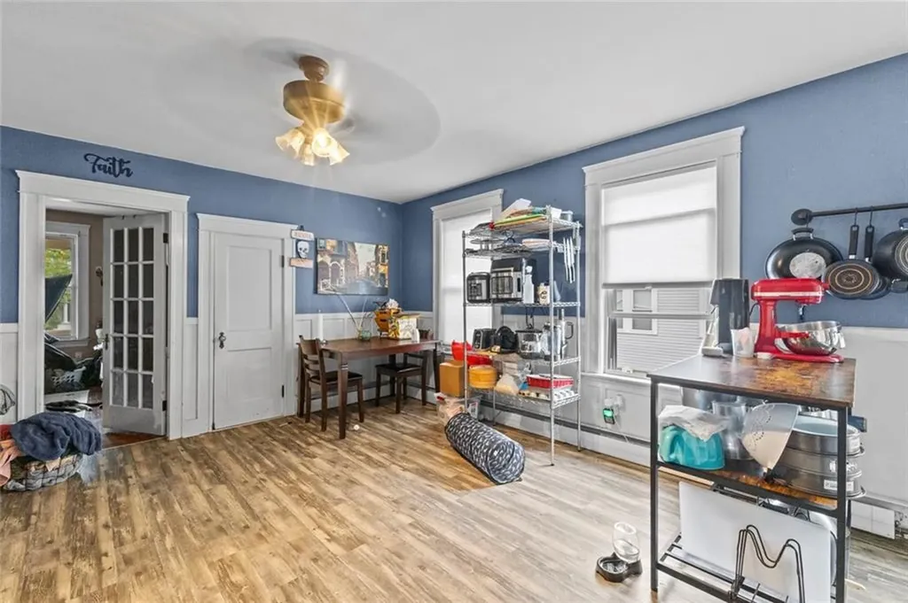 20 Cold Spring Place Woonsocket RI 02895