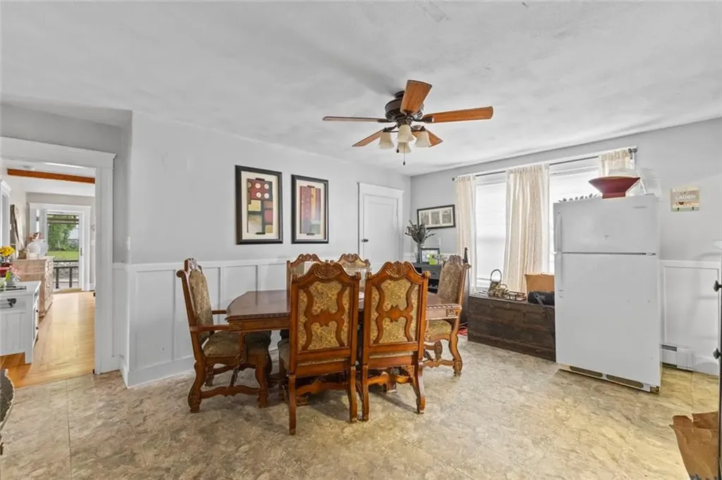 20 Cold Spring Place Woonsocket RI 02895
