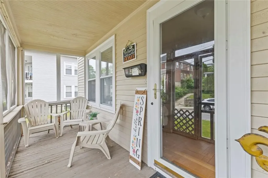 20 Cold Spring Place Woonsocket RI 02895