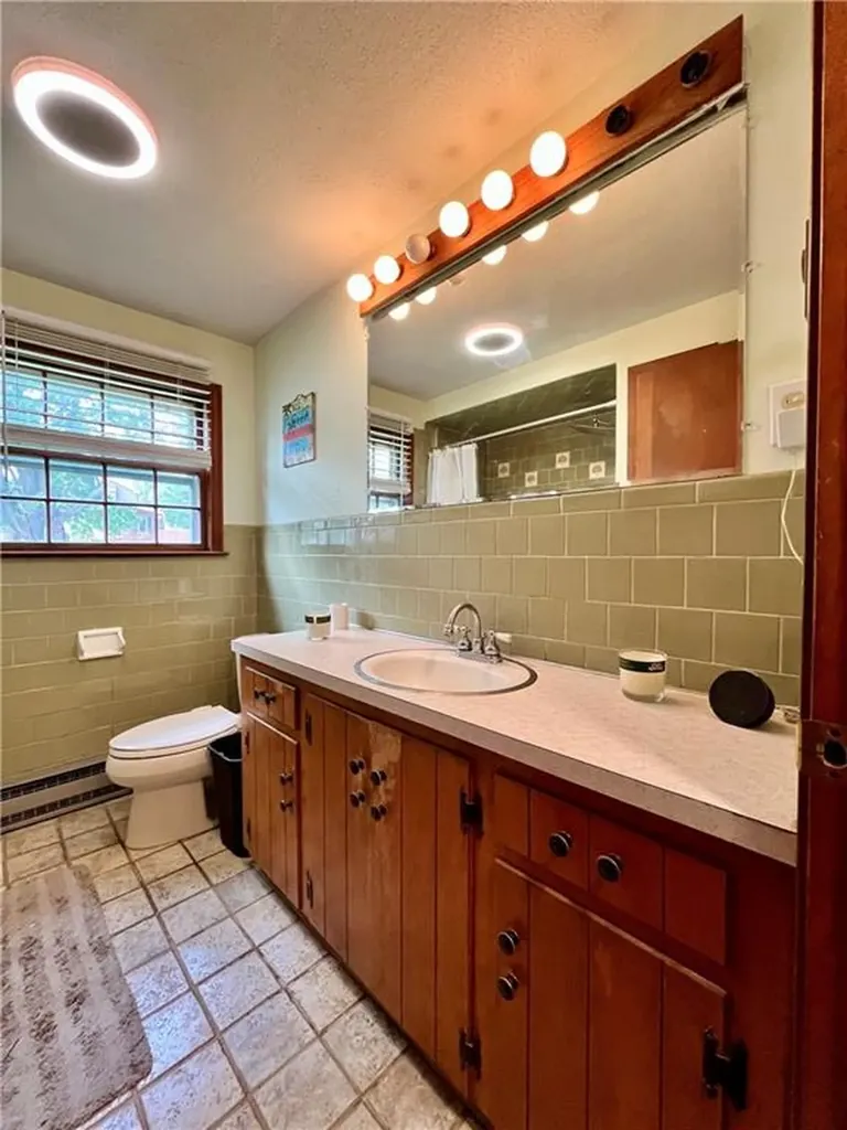 217 Wakefield Street West Warwick RI 02893