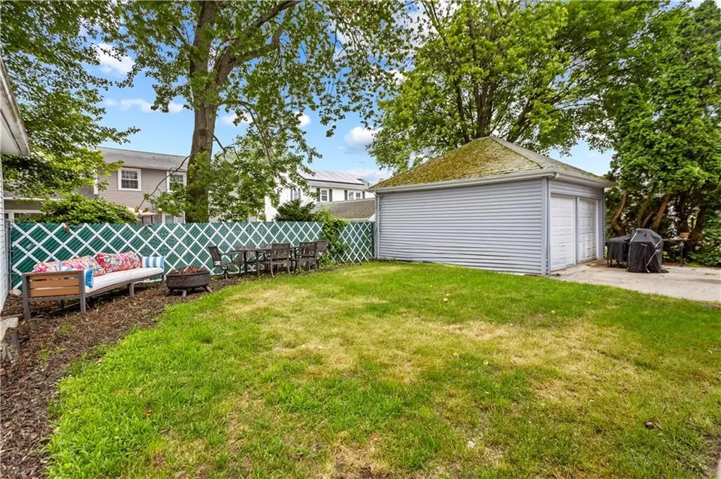 649 Pleasant Valley Parkway Providence RI 02908