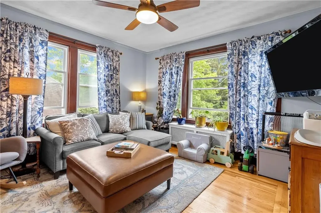 649 Pleasant Valley Parkway Providence RI 02908