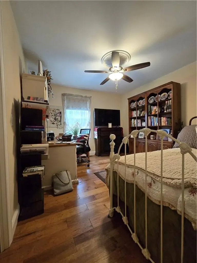 163 Morgan Avenue Johnston RI 02919