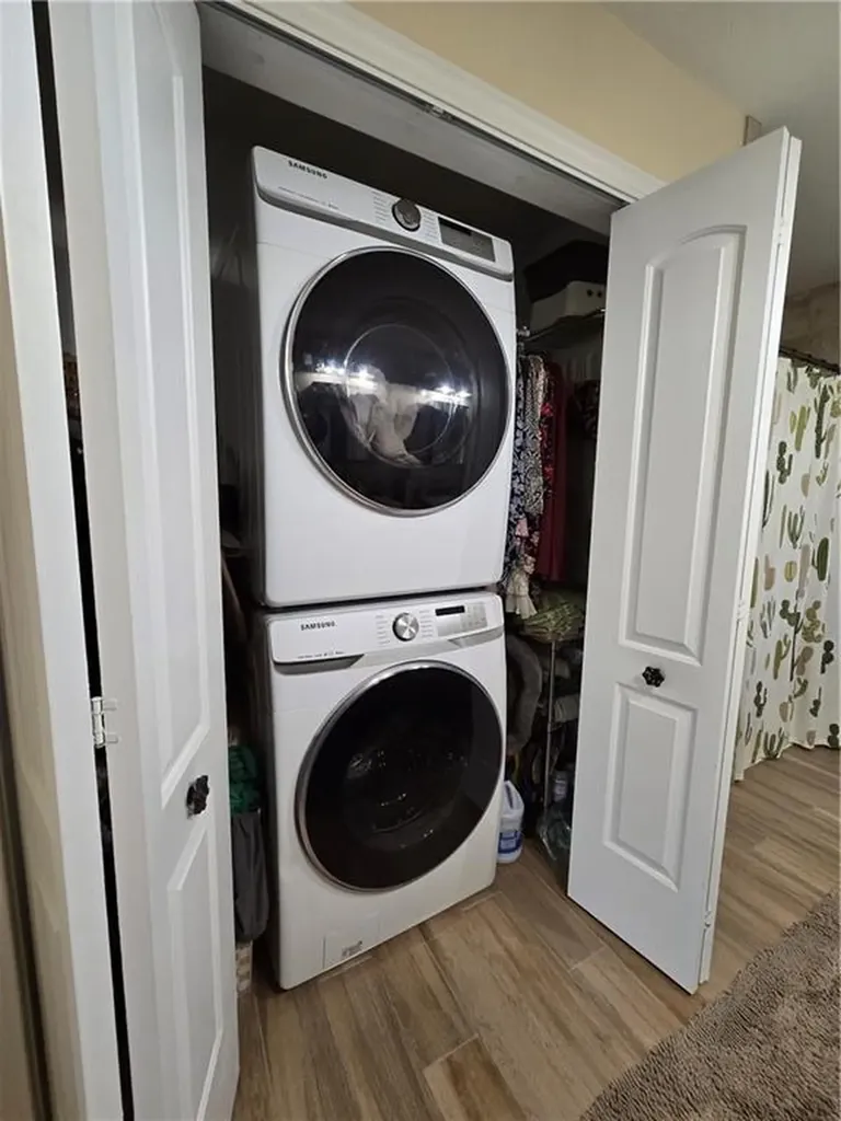 163 Morgan Avenue Johnston RI 02919