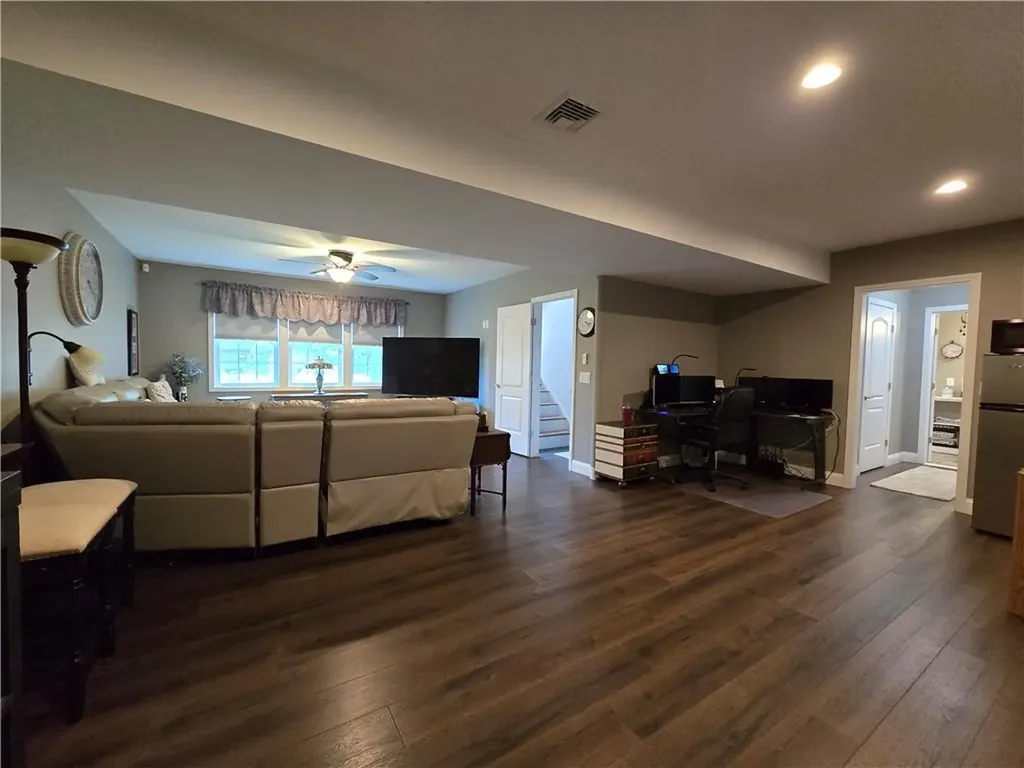 163 Morgan Avenue Johnston RI 02919
