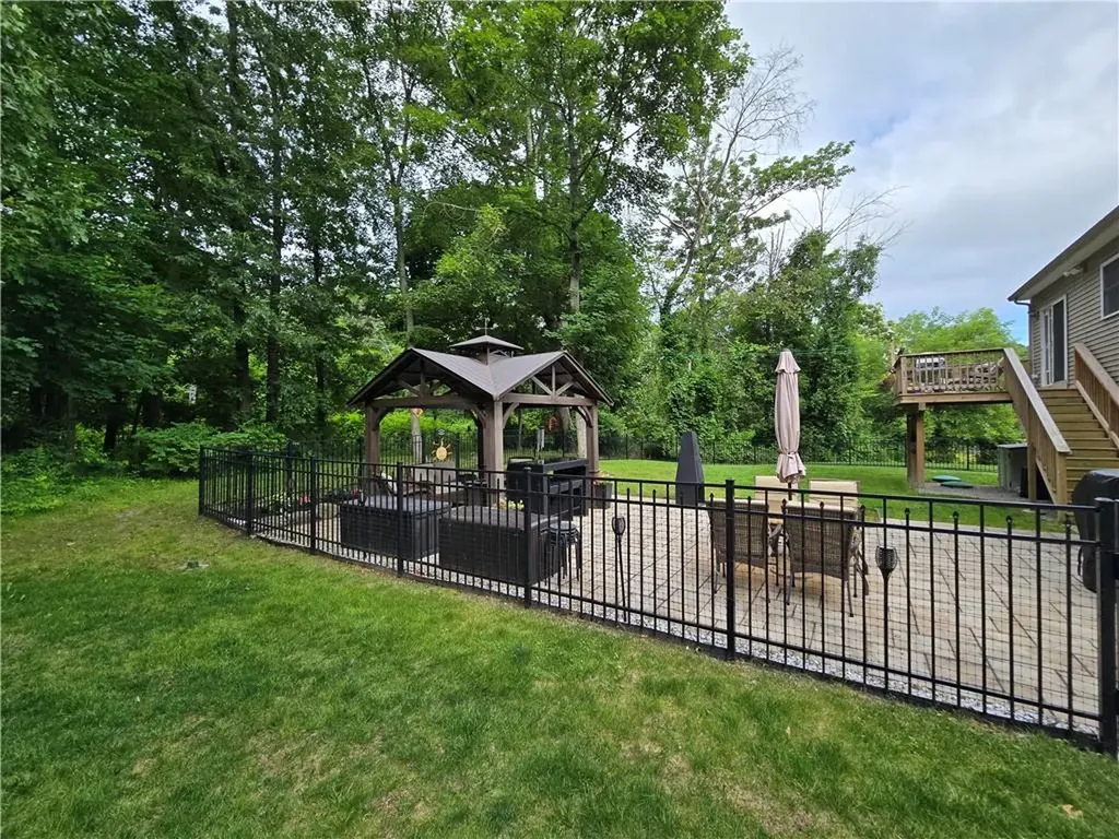 163 Morgan Avenue Johnston RI 02919