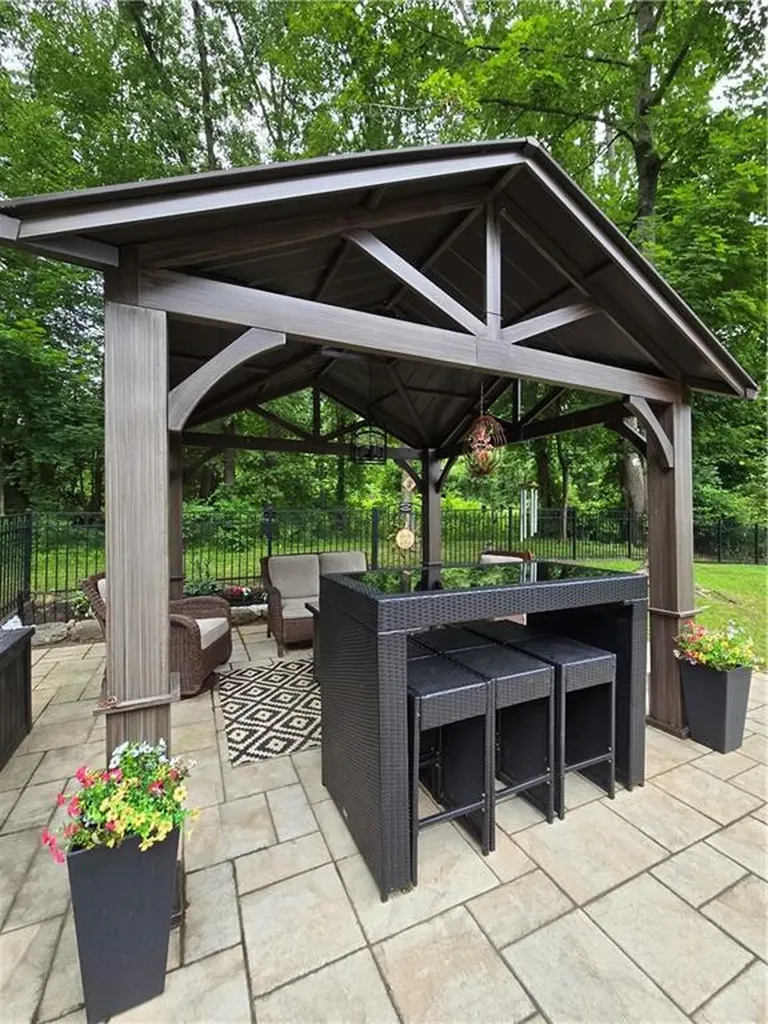 163 Morgan Avenue Johnston RI 02919