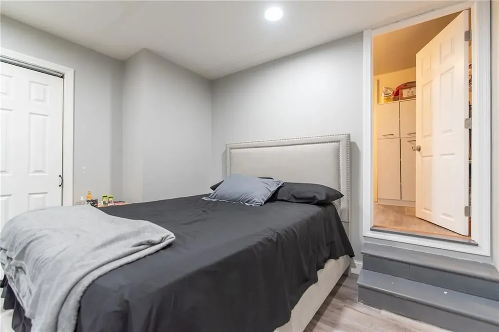 40 Cedar Street Johnston RI 02919