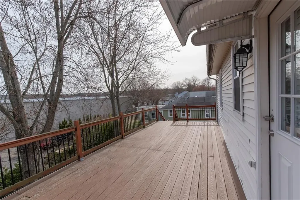 40 Cedar Street Johnston RI 02919