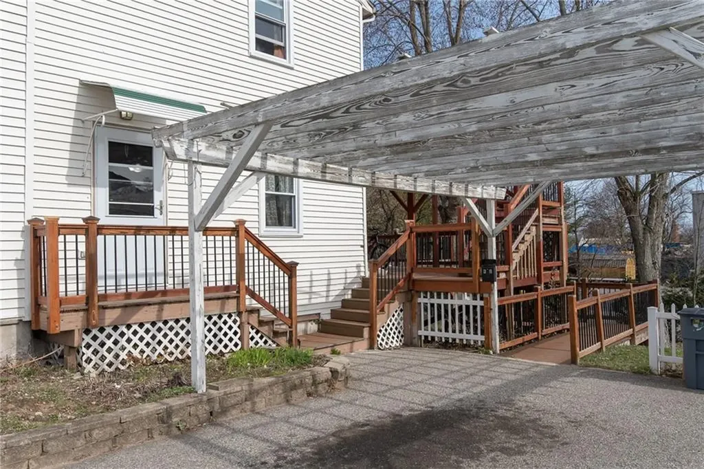 40 Cedar Street Johnston RI 02919